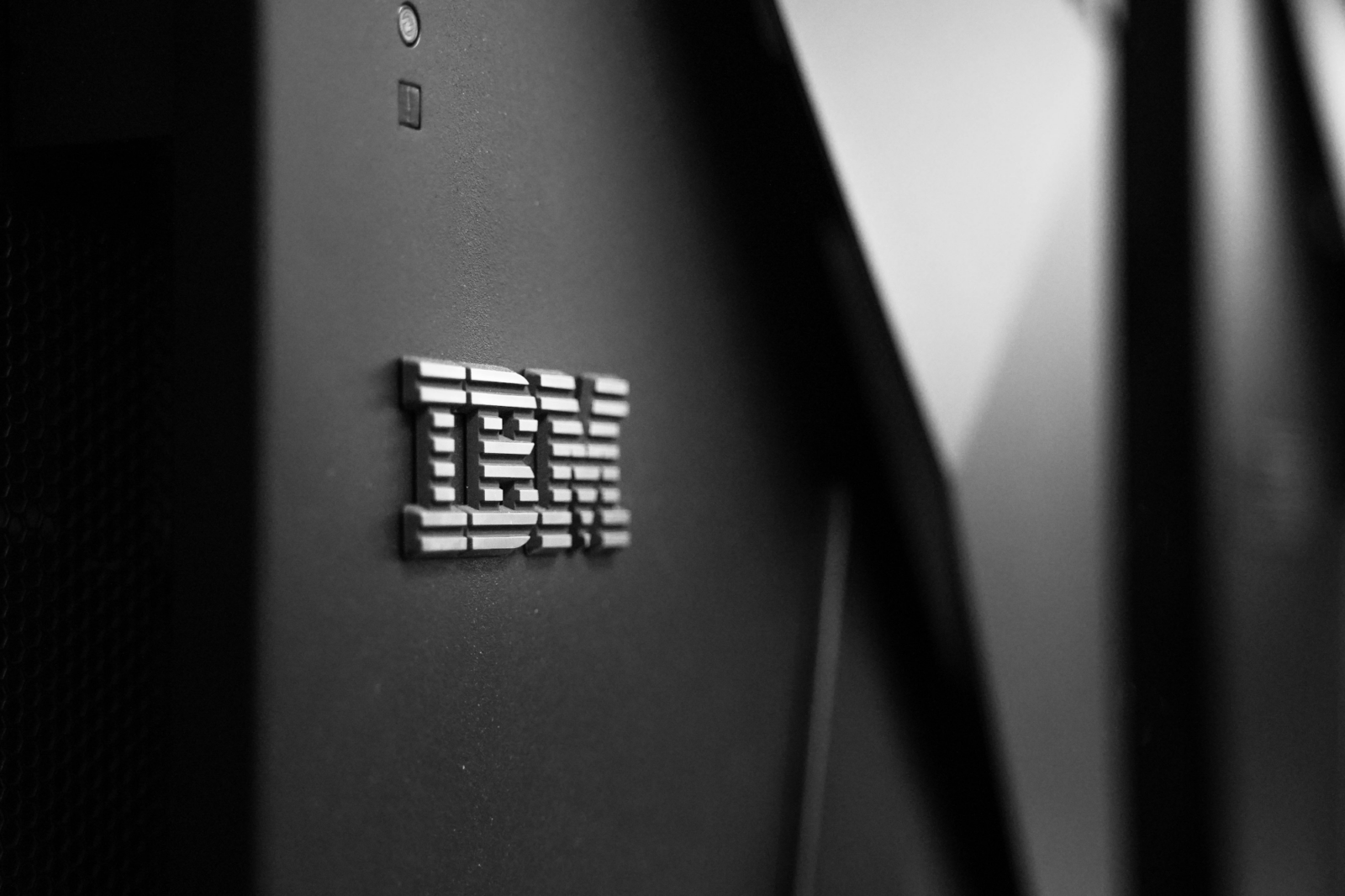 IBM-Datenrettung-mit-DATA-REVERSE