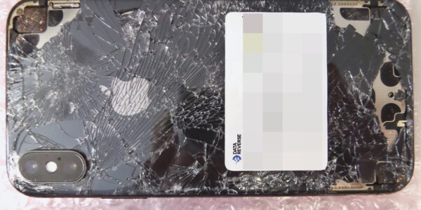 Apple iPhone X zerstört nach Sturz und wiederhergestellt